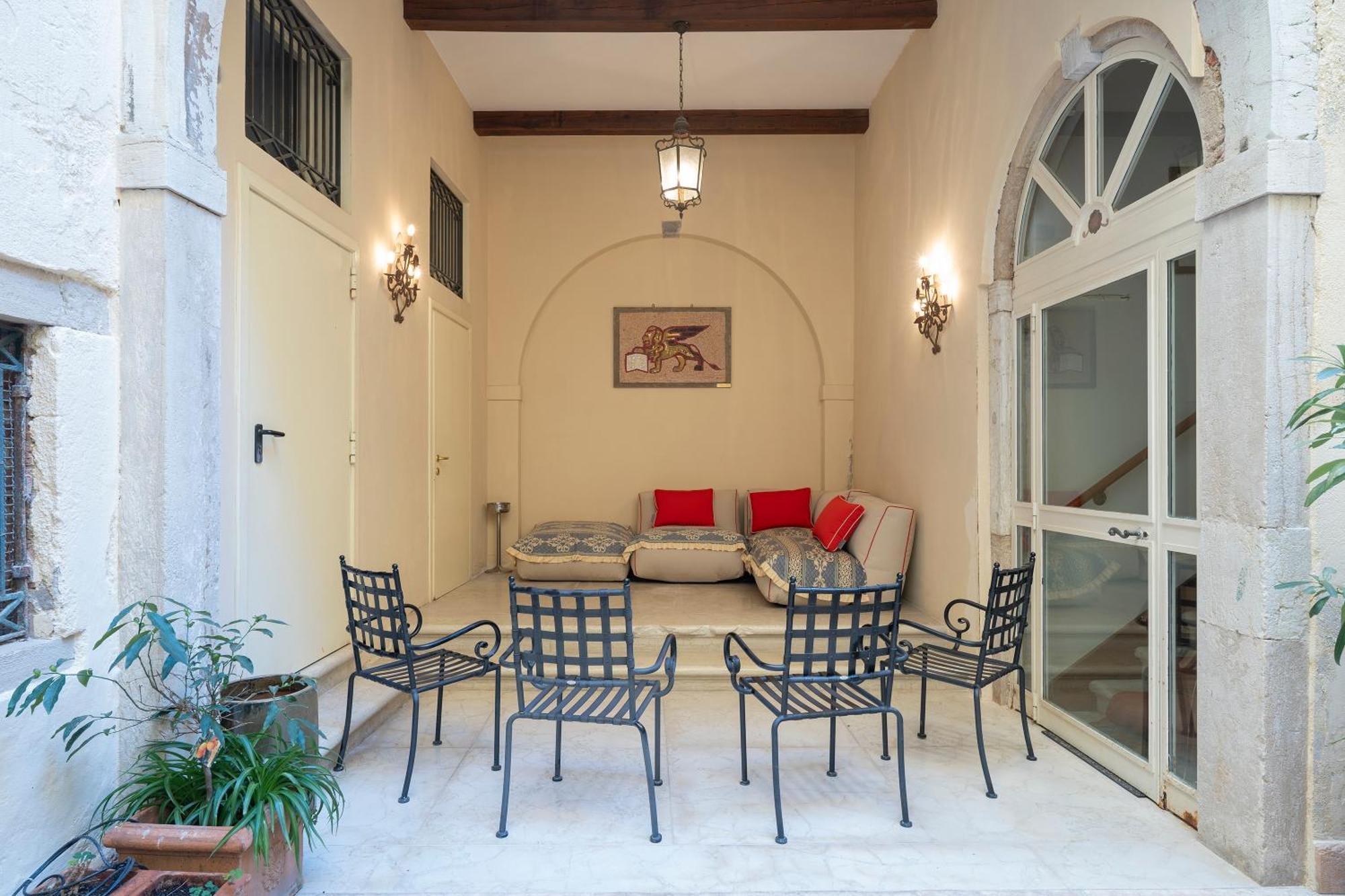 Fortuny3967 Suites&Wine Venedig Exterior foto